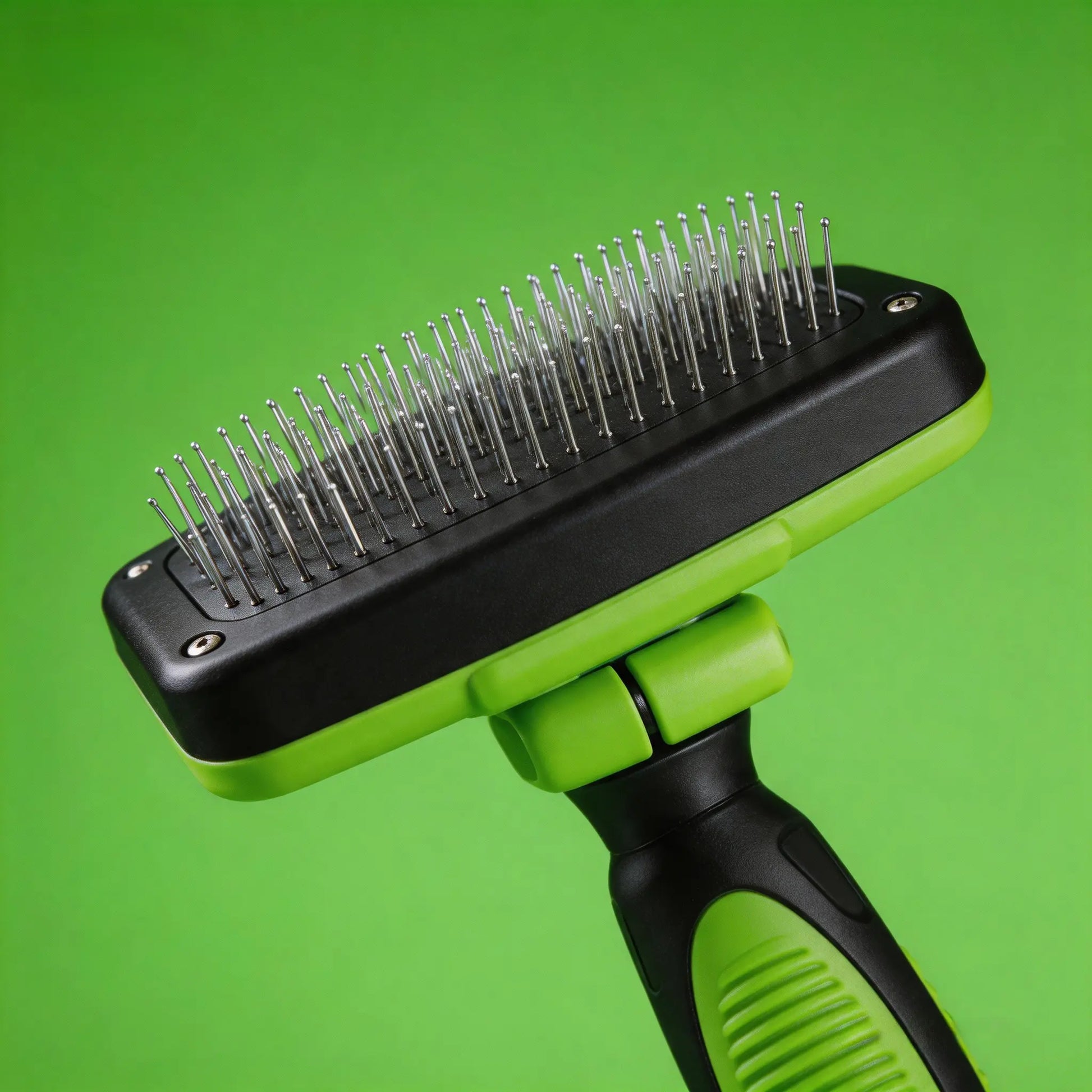 Professional De-Shedding & Grooming Brush for Dogs & Cats