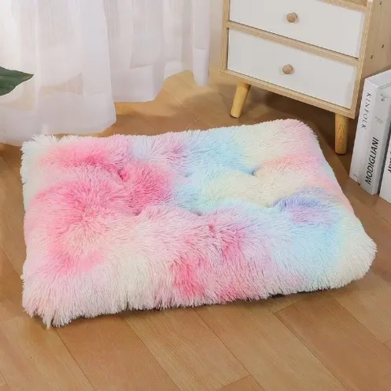 Ultra-Soft Faux Fur Pet Bed – Non-Slip Orthopedic Sleeping Pad