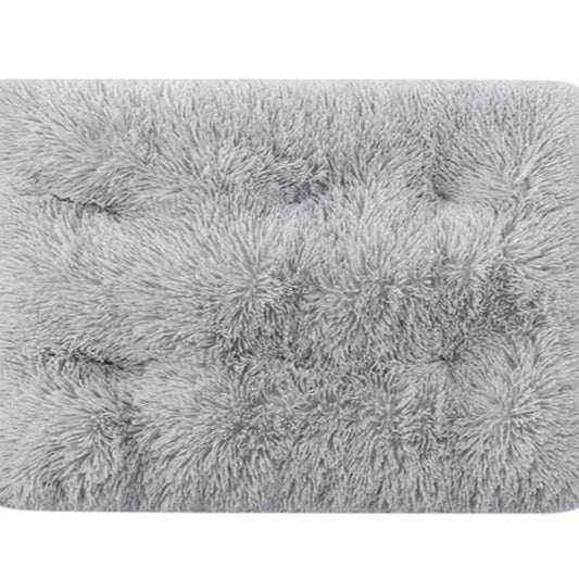 Ultra-Soft Faux Fur Pet Bed – Non-Slip Orthopedic Sleeping Pad